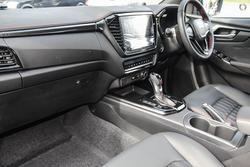 2025 Isuzu D-MAX X-TERRAIN