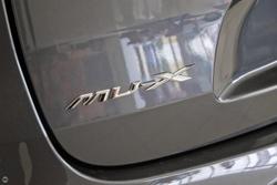 2025 Isuzu
MU-X LS-U