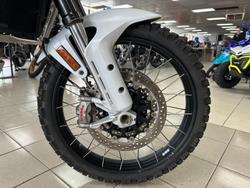 2022 Ducati Desert X Desert X White