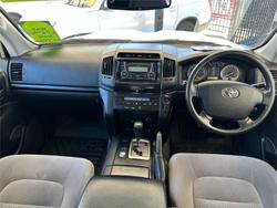 2016 Toyota
Landcruiser GX