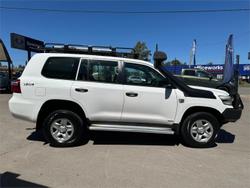 2016 Toyota
Landcruiser GX