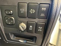 2016 Toyota Landcruiser GX VDJ200R 4X4 Dual Range Glacier White