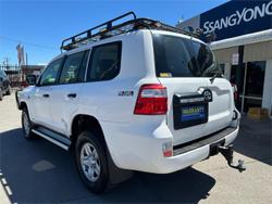 2016 Toyota Landcruiser GX VDJ200R 4X4 Dual Range Glacier White