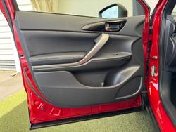 2024 Mitsubishi Eclipse Cross PHEV Exceed