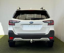 2022 Subaru Outback AWD Touring XT