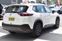 2024 Nissan X-TRAIL ST