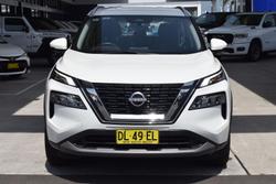 2024 Nissan X-TRAIL ST