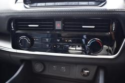 2024 Nissan X-TRAIL ST