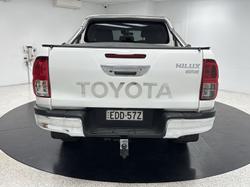 2019 Toyota Hilux SR5