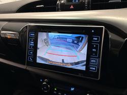 2019 Toyota Hilux SR5