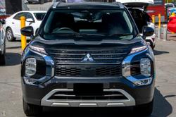 2025 Mitsubishi Outlander LS