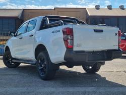 2025 Isuzu D-MAX X-RIDER