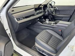 2025 Mitsubishi
                Outlander Exceed