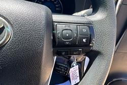 2019 Toyota Hilux SR