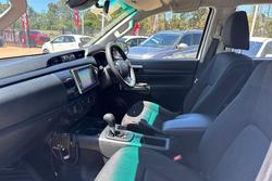 2019 Toyota Hilux SR