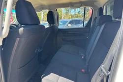 2019 Toyota Hilux SR