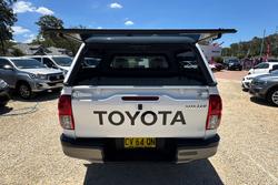 2019 Toyota Hilux SR