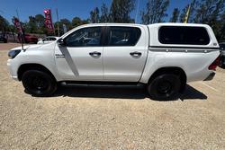2019 Toyota Hilux SR