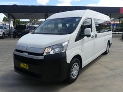 2019 Toyota
HiAce Bus SLWB 2.8L T Diesel Automatic