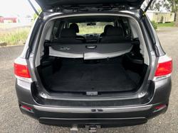 2012 Toyota Kluger KX-R