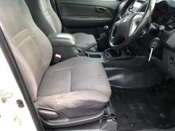 2013 Toyota Hilux SR