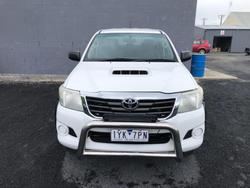 2013 Toyota
                Hilux SR