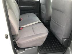 2013 Toyota Hilux SR