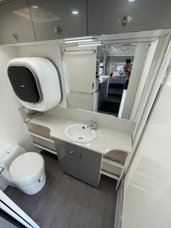 2018 Newlands Tourister 610