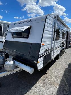 2018 Newlands Tourister 610