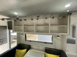 2018 Newlands Tourister 610