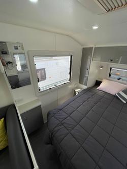 2018 Newlands Tourister 610