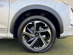 2024 Mitsubishi Eclipse Cross PHEV Exceed