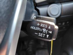 2022 Toyota
                Hilux SR