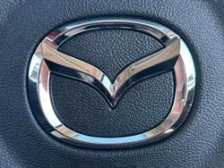 2025 Mazda BT-50 XTR