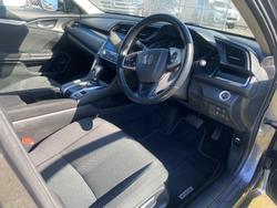 2019 Honda Civic VTi-L