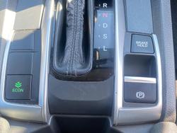 2019 Honda Civic VTi-L