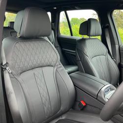 2025 BMW
                X5 xDrive40i M Sport