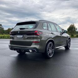 2025 BMW
                X5 xDrive40i M Sport