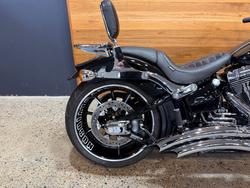 2015 Harley-davidson FXSB SOFTAIL BREAKOUT Black