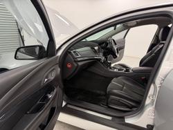 2017 Holden Commodore SV6 VF Series II MY17 Nitrate