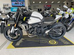 2021 CFMOTO CL-X SPORT NEBULA WHITE