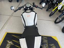 2021 CFMOTO CL-X SPORT NEBULA WHITE
