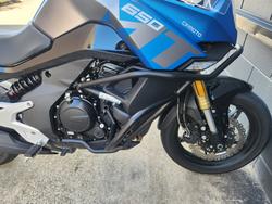 2023 CFMOTO 650 GT ABS NEBULA WHITE