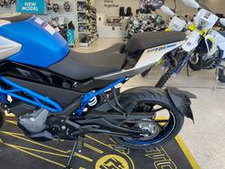 2022 CFMOTO 300 NK ABS TURQUOISE BLUE