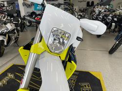 2024 HUSQVARNA 701 ENDURO WHITE