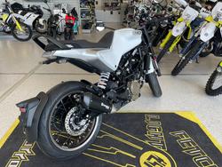2023 HUSQVARNA VITPILEN 401 WHITE
