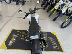 2023 HUSQVARNA VITPILEN 401 WHITE