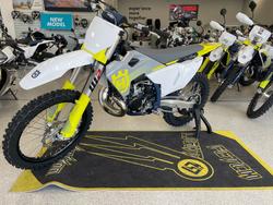 2024 HUSQVARNA TC250 GREY