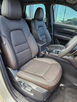2025 Mazda CX-5 G25 Akera