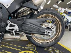 2025 CFMOTO 2025 CF MOTO 500CC 500SR VOOM ABS NEBULA WHITE